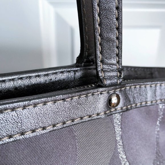 "SOLD" -COACH Silver Signature Metallic Tote Purse - Picture 11 of 12